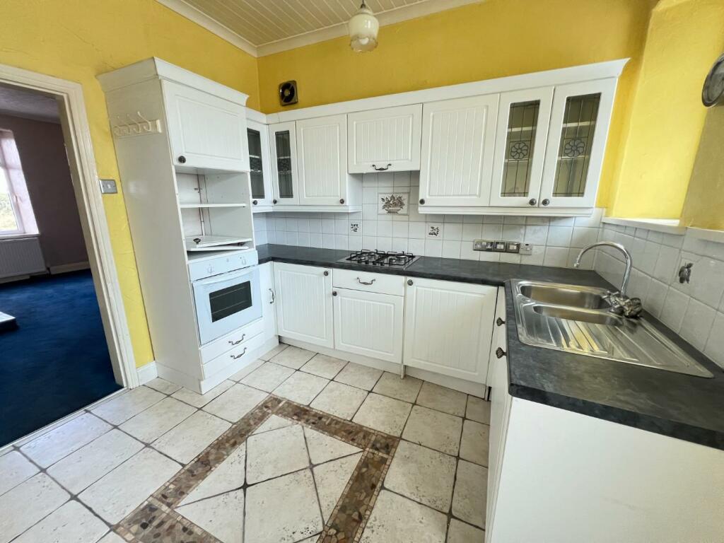 2 bed End of Terrace
