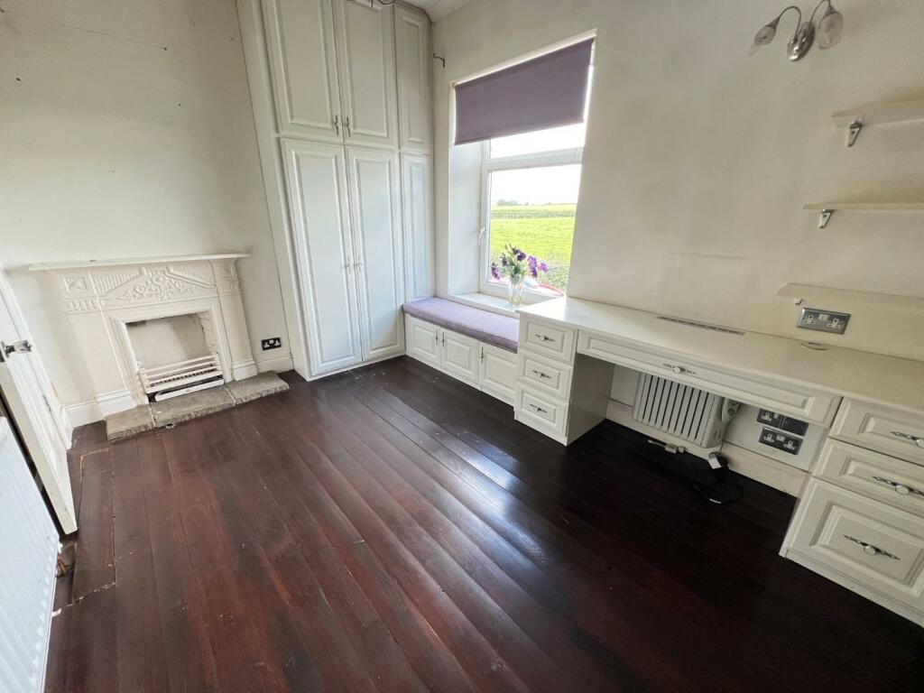 2 bed End of Terrace