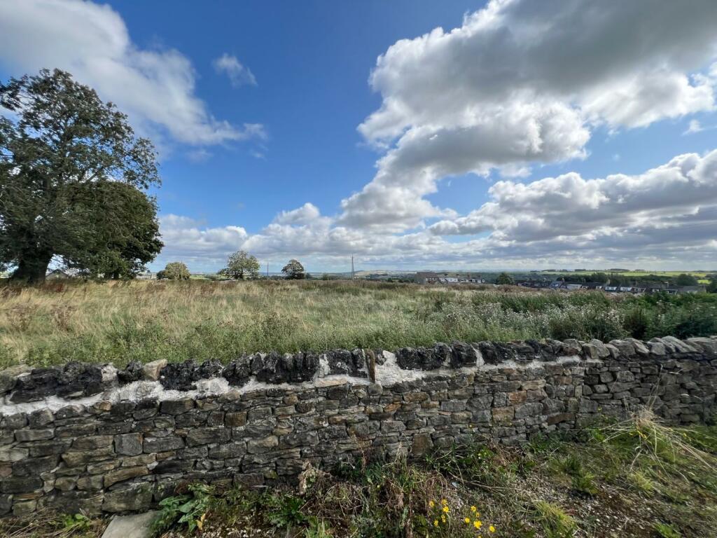 2 bed End of Terrace