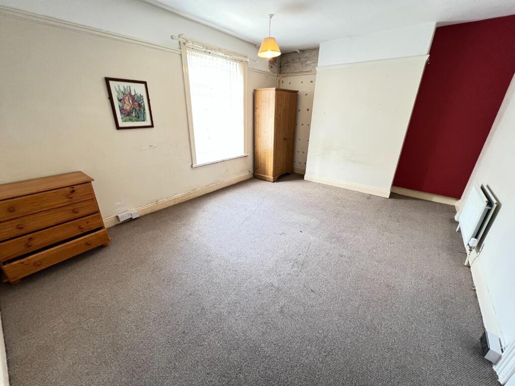 2 bed Terraced