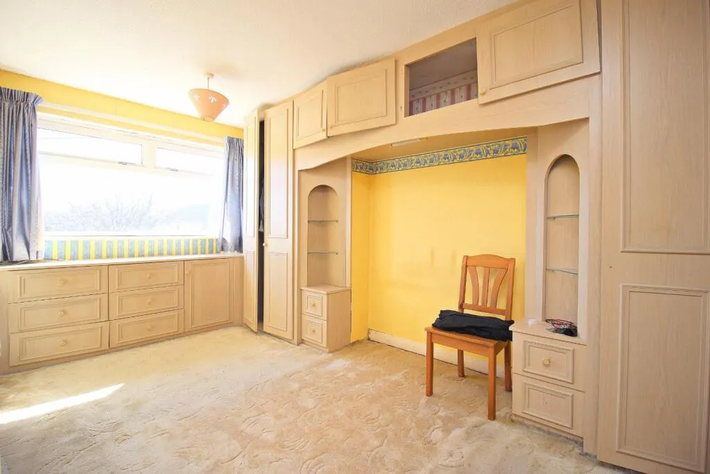 3 bed Semi-Detached