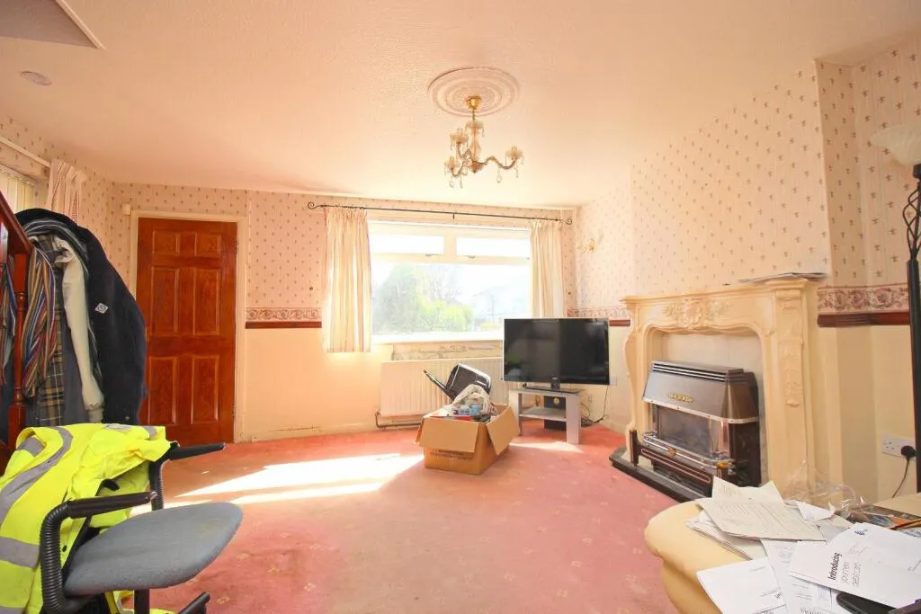 3 bed Semi-Detached