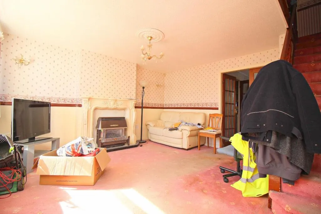 3 bed Semi-Detached