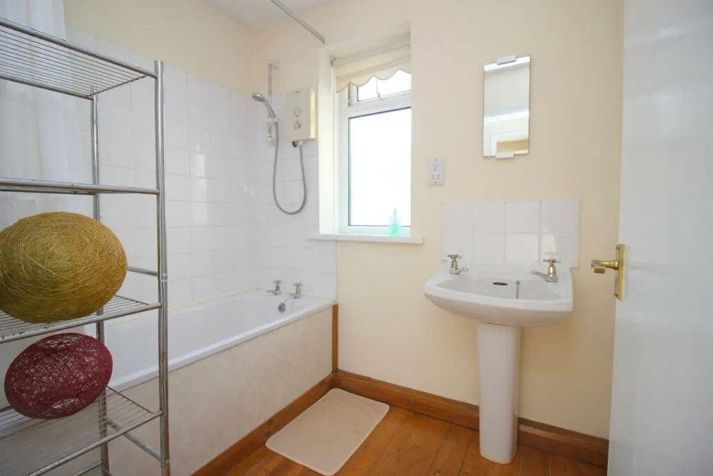 4 bed Apartment