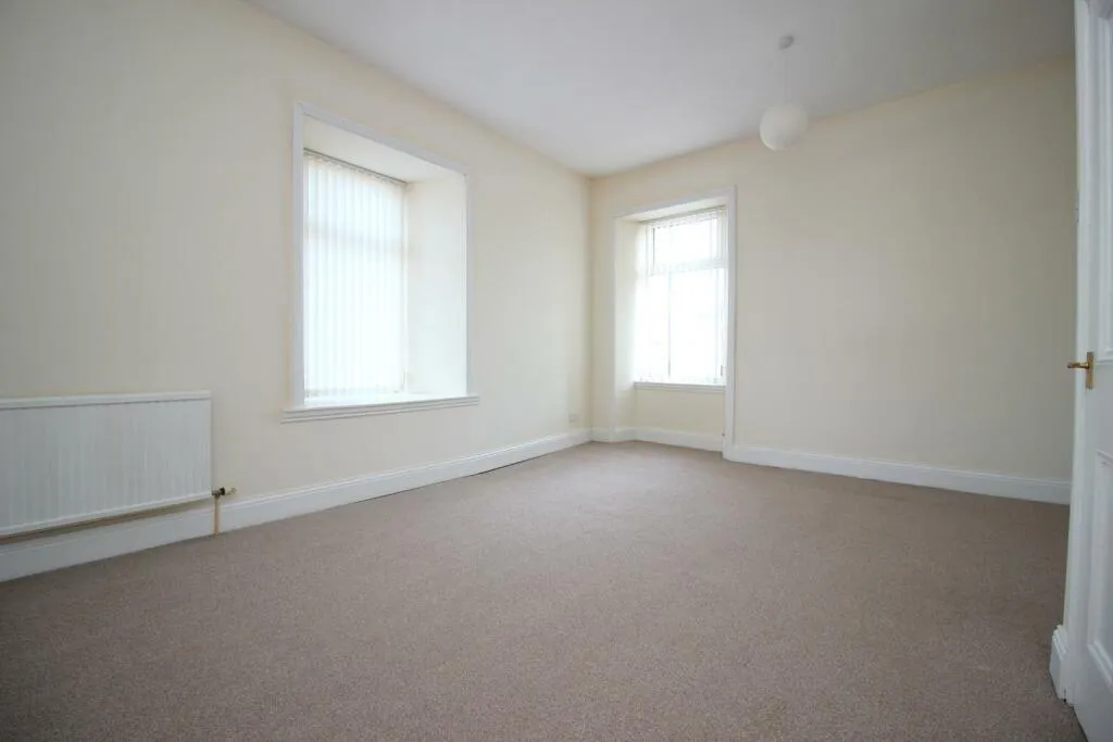 4 bed Apartment