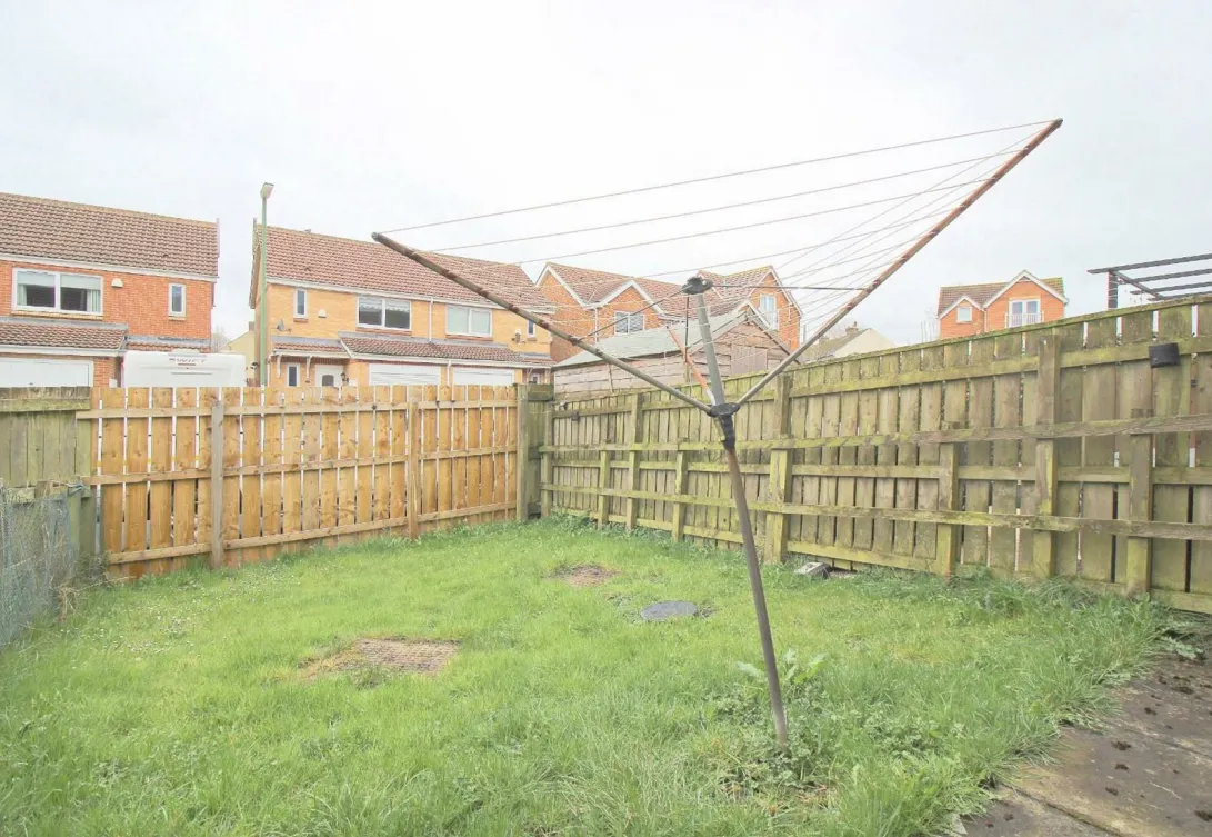 3 bed Town House