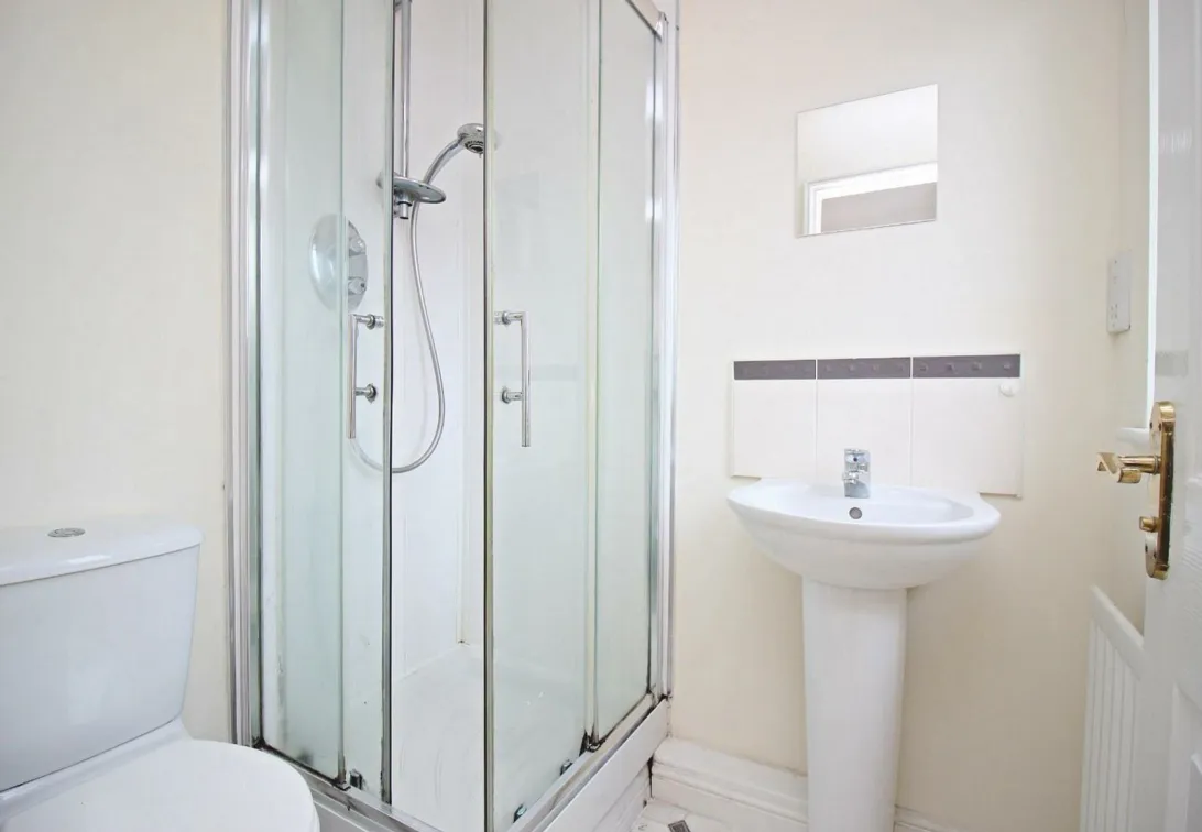 3 bed Town House