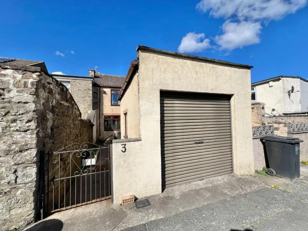 2 bed Terraced