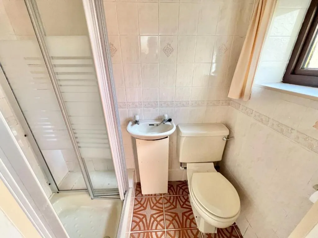 2 bed Terraced