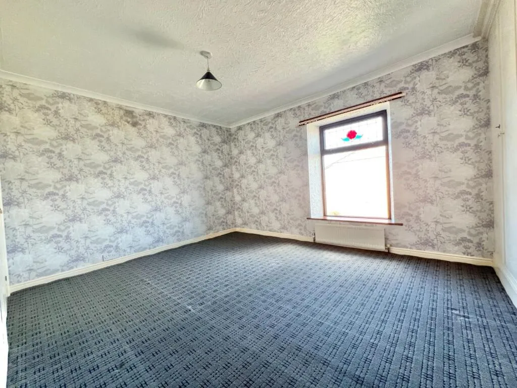 2 bed Terraced