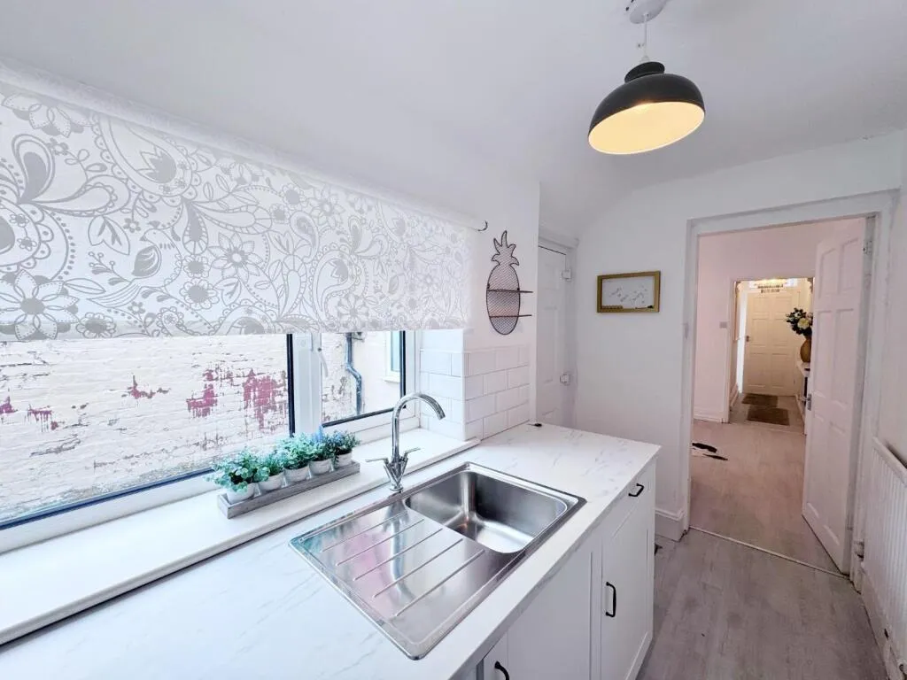 2 bed Terraced