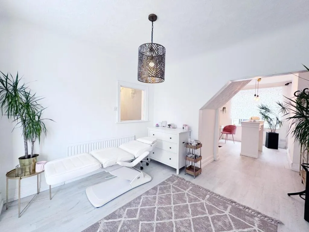 2 bed Terraced