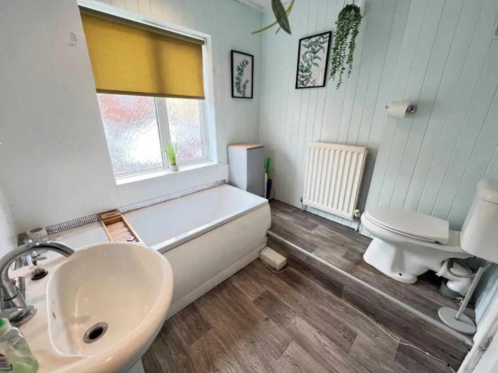 2 bed Terraced