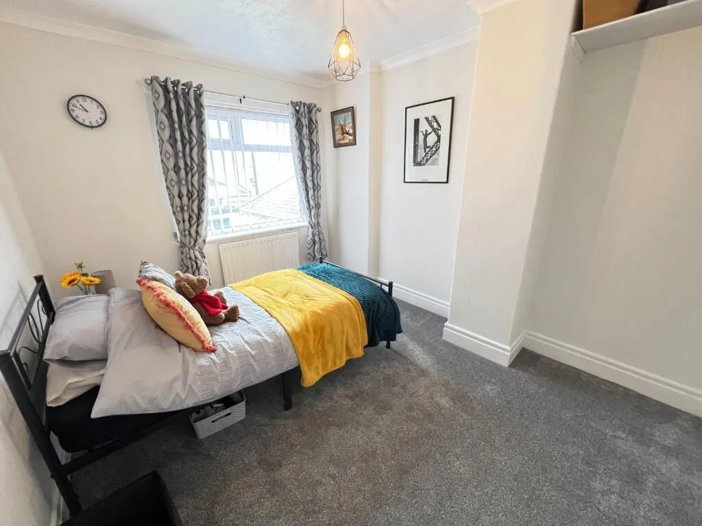 2 bed Terraced