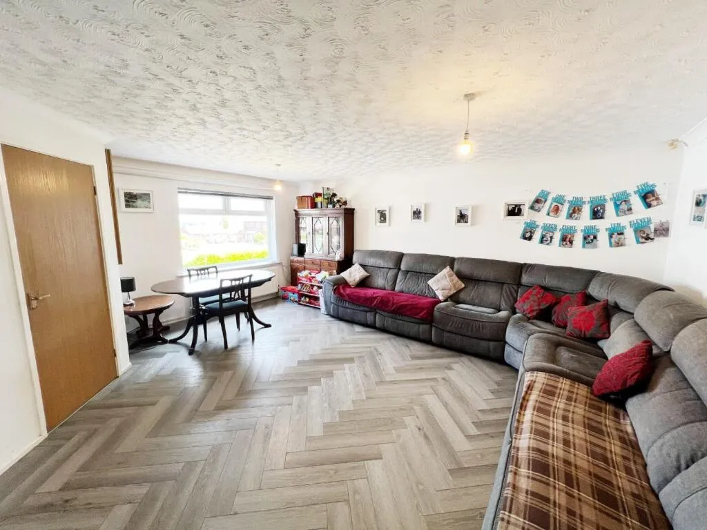 3 bed Bungalow