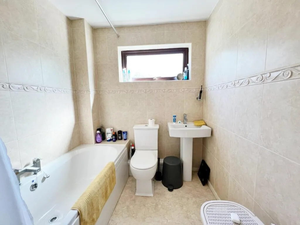 3 bed Terraced