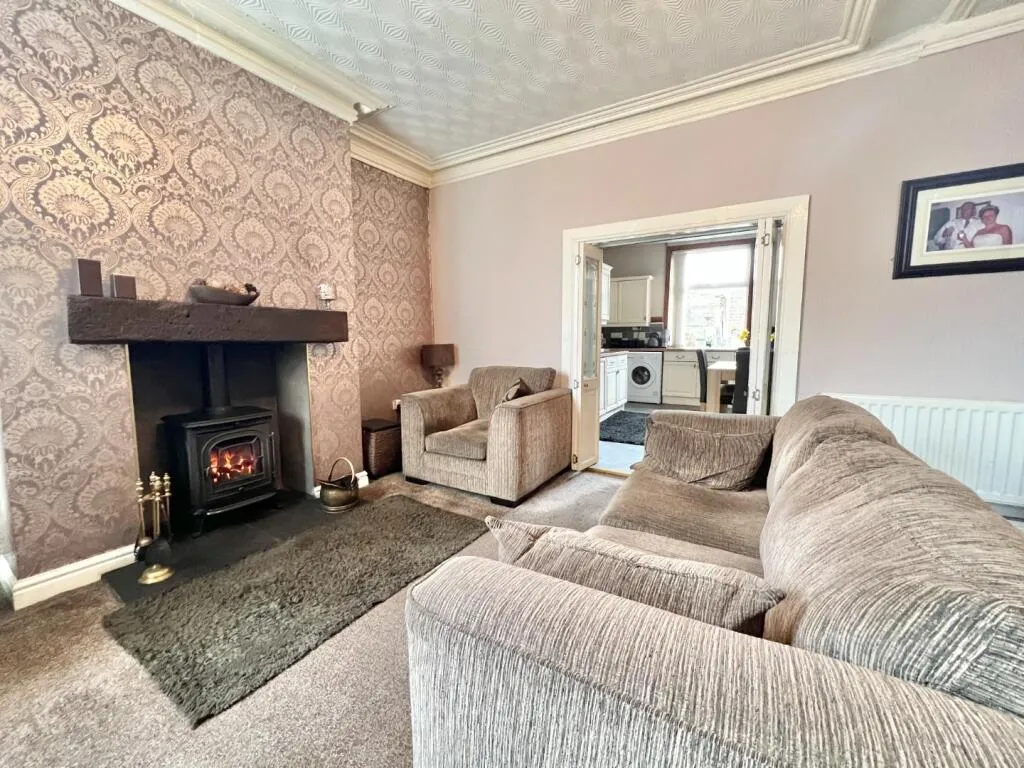 2 bed End of Terrace