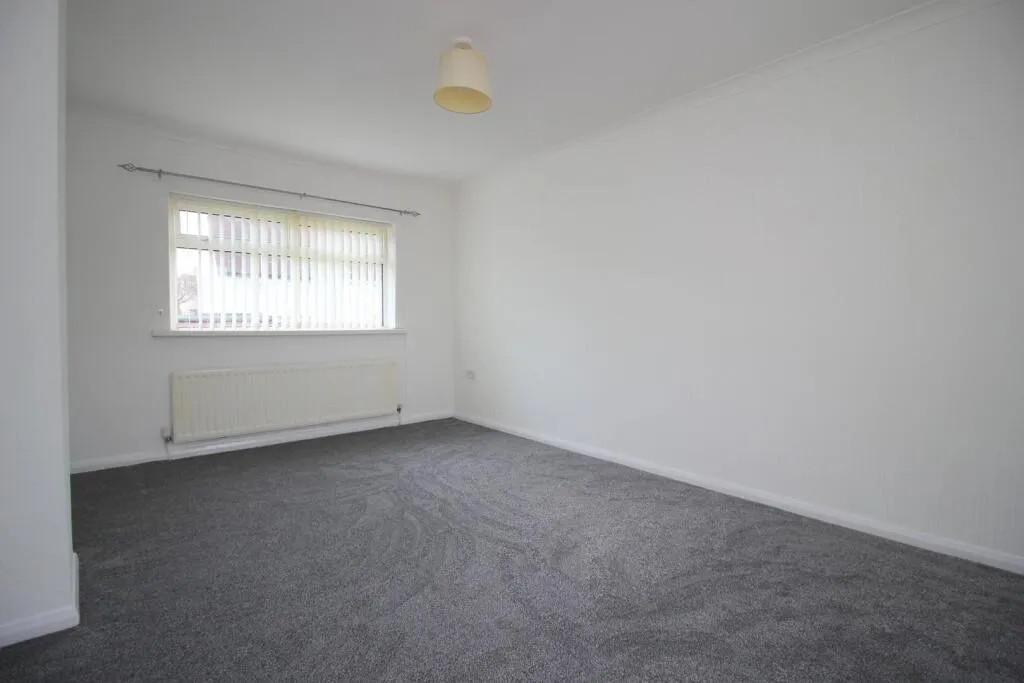 2 bed Semi-Detached