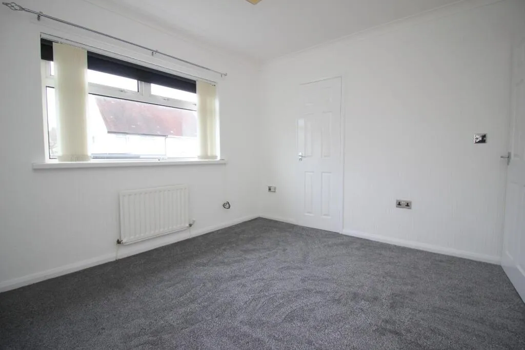 2 bed Semi-Detached