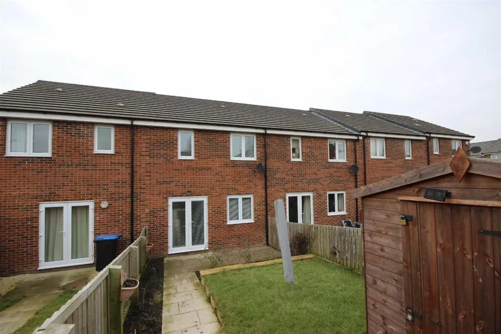 3 bed Terraced