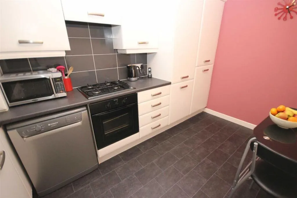 3 bed Terraced
