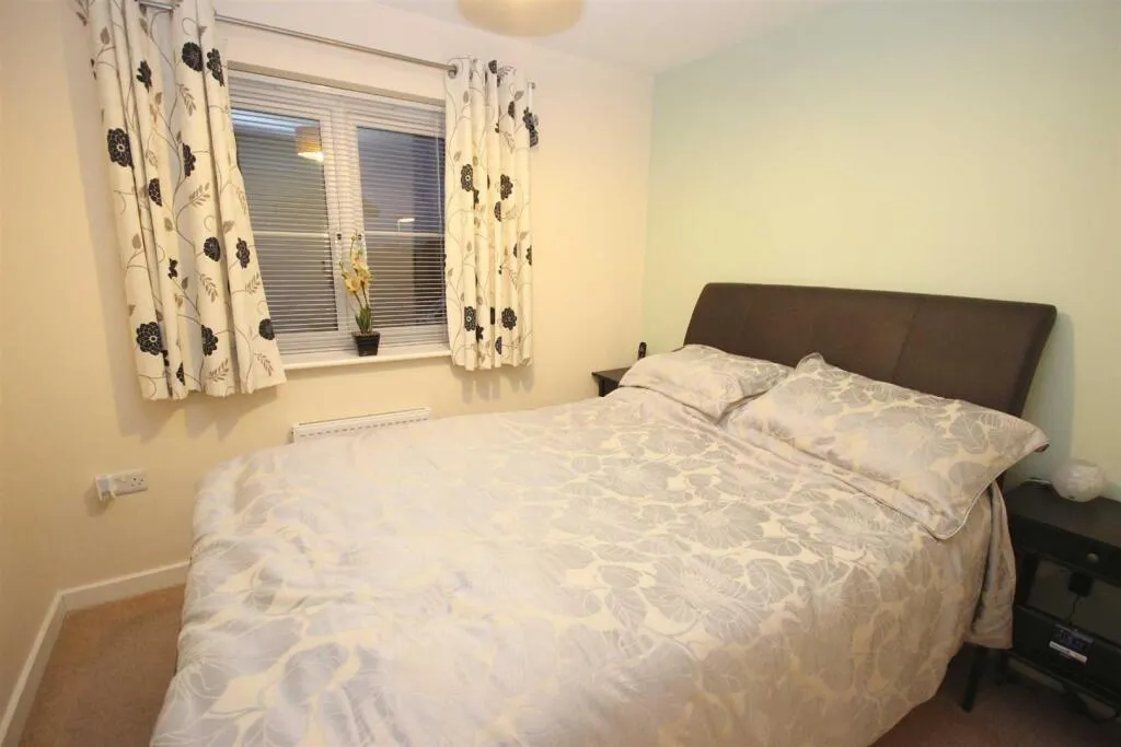 3 bed Terraced