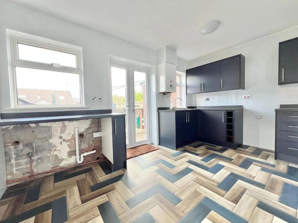 2 bed Semi-Detached
