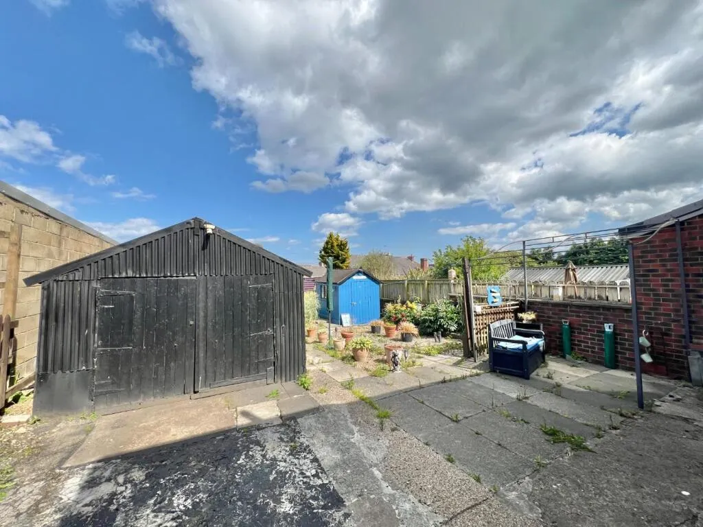 2 bed Semi-Detached