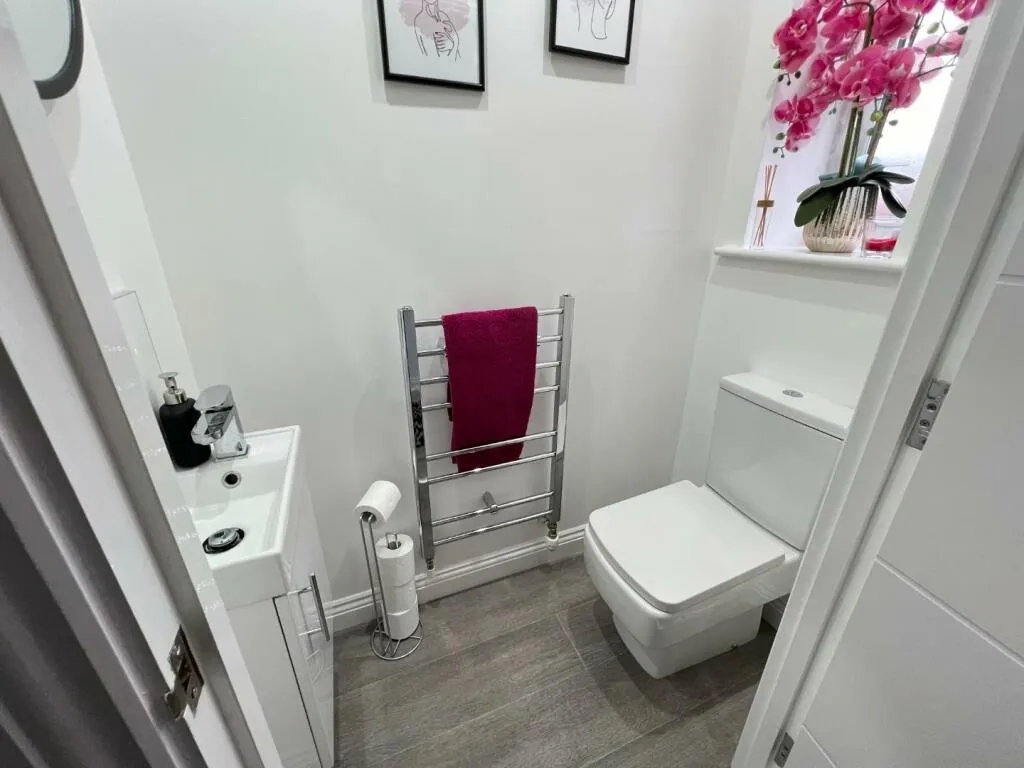 2 bed End of Terrace