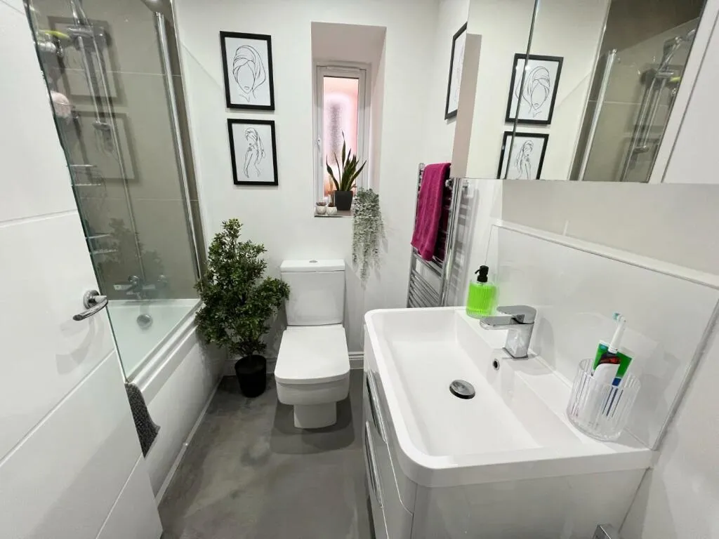 2 bed End of Terrace