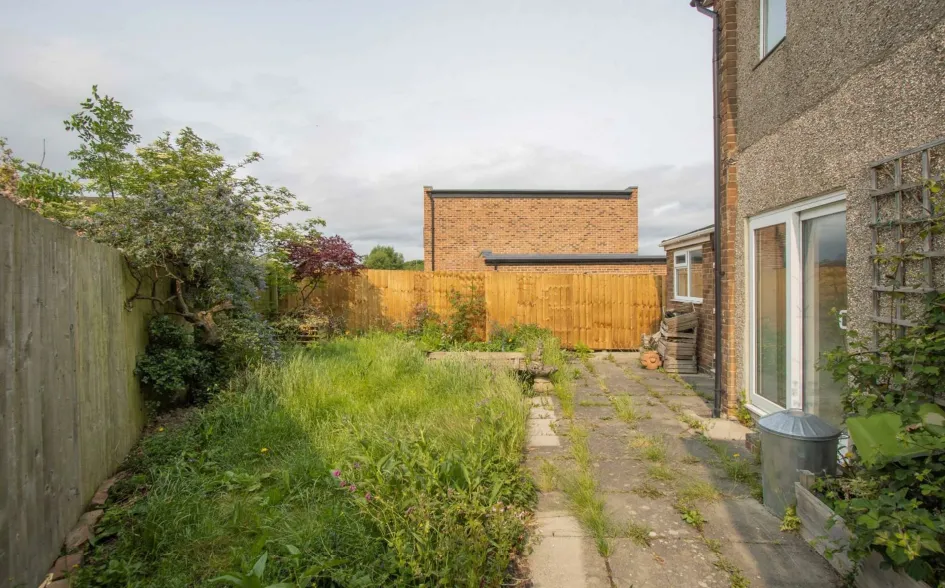 3 bed Semi-Detached