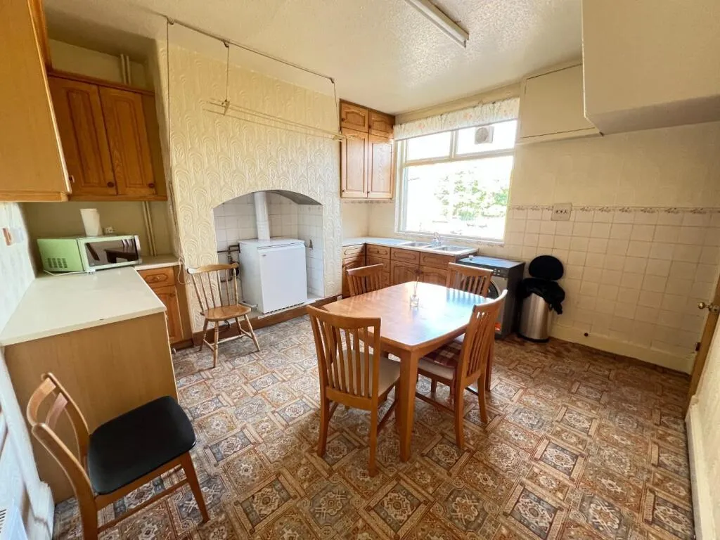 2 bed Terraced