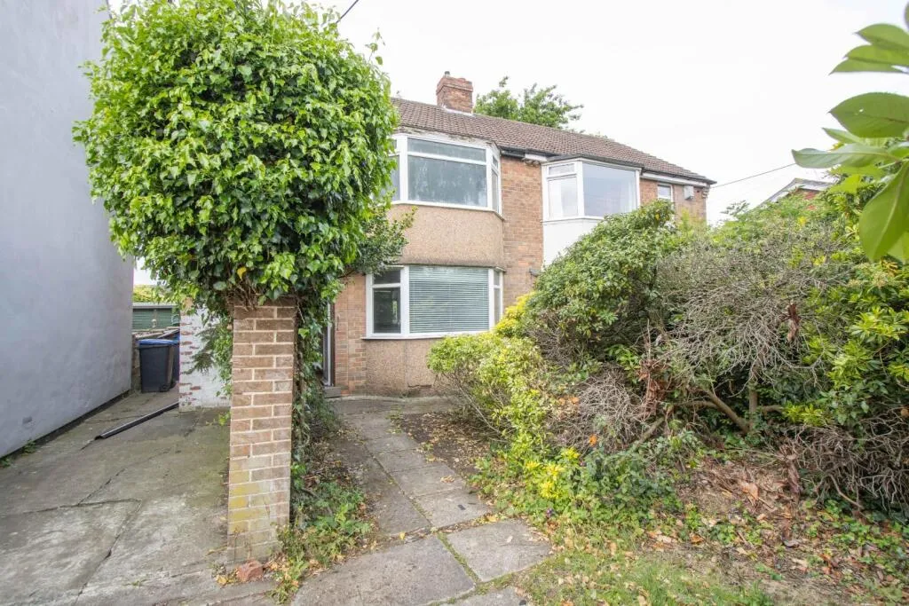 3 bed Semi-Detached