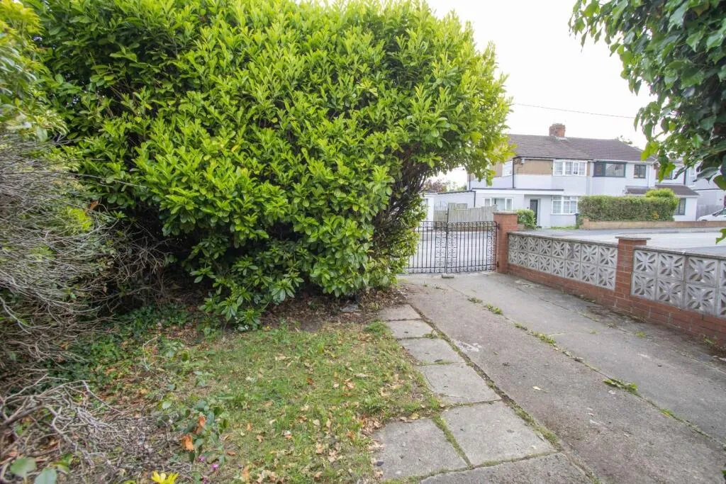 3 bed Semi-Detached