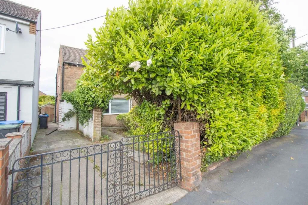 3 bed Semi-Detached