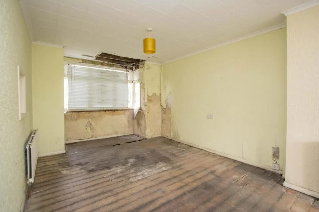3 bed Semi-Detached