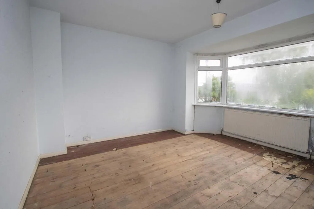 3 bed Semi-Detached
