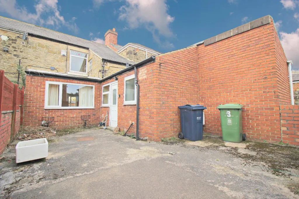 3 bed Terraced