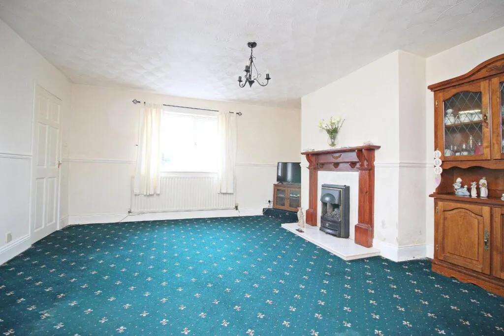 3 bed Terraced