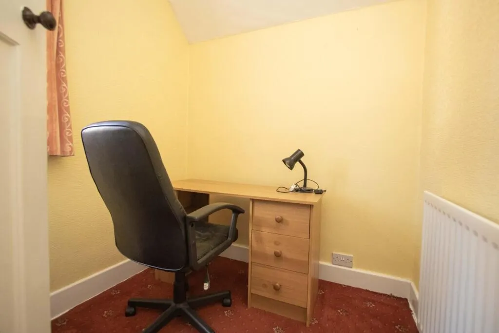 3 bed Semi-Detached