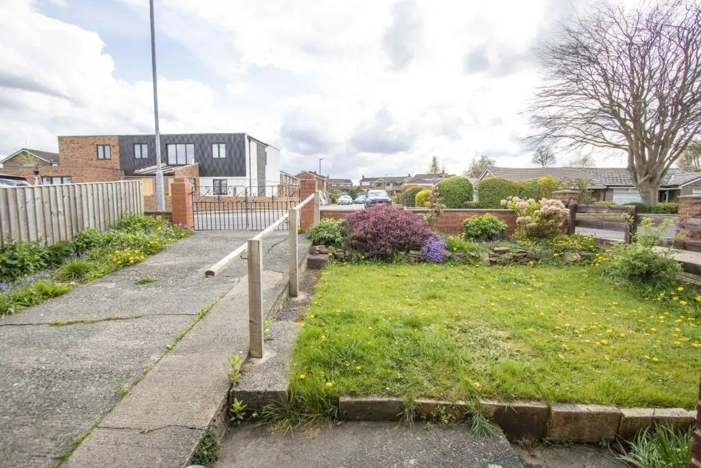 3 bed Semi-Detached