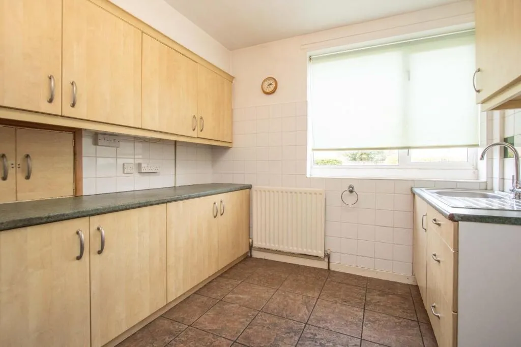 3 bed Semi-Detached