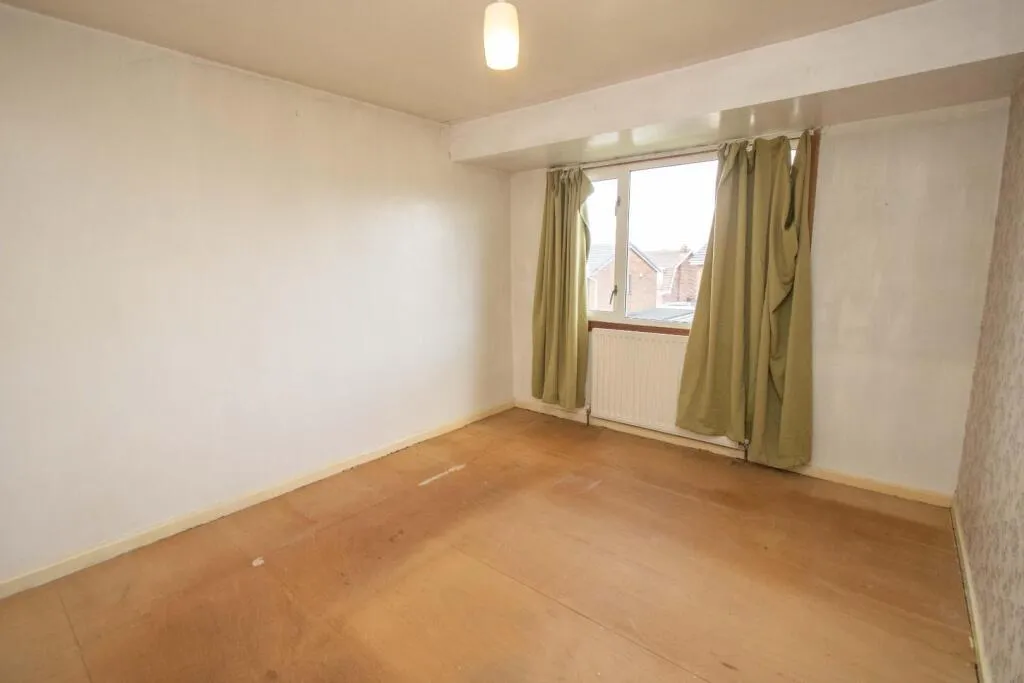 3 bed Semi-Detached