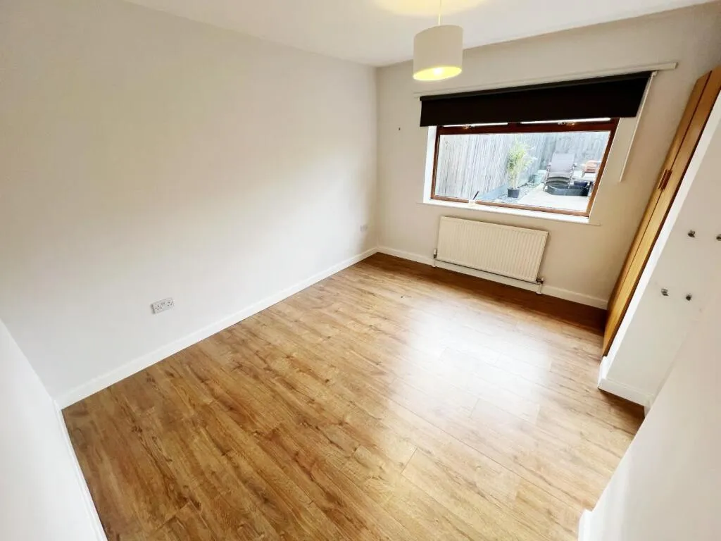 2 bed Semi-Detached Bungalow