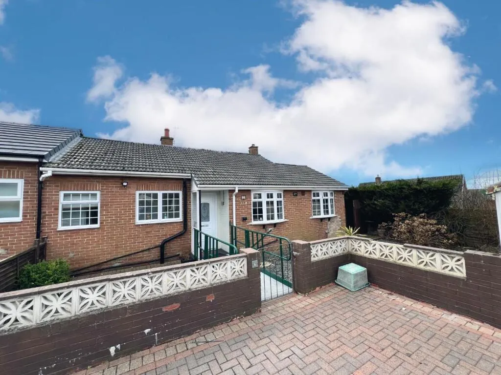 2 bed Semi-Detached Bungalow