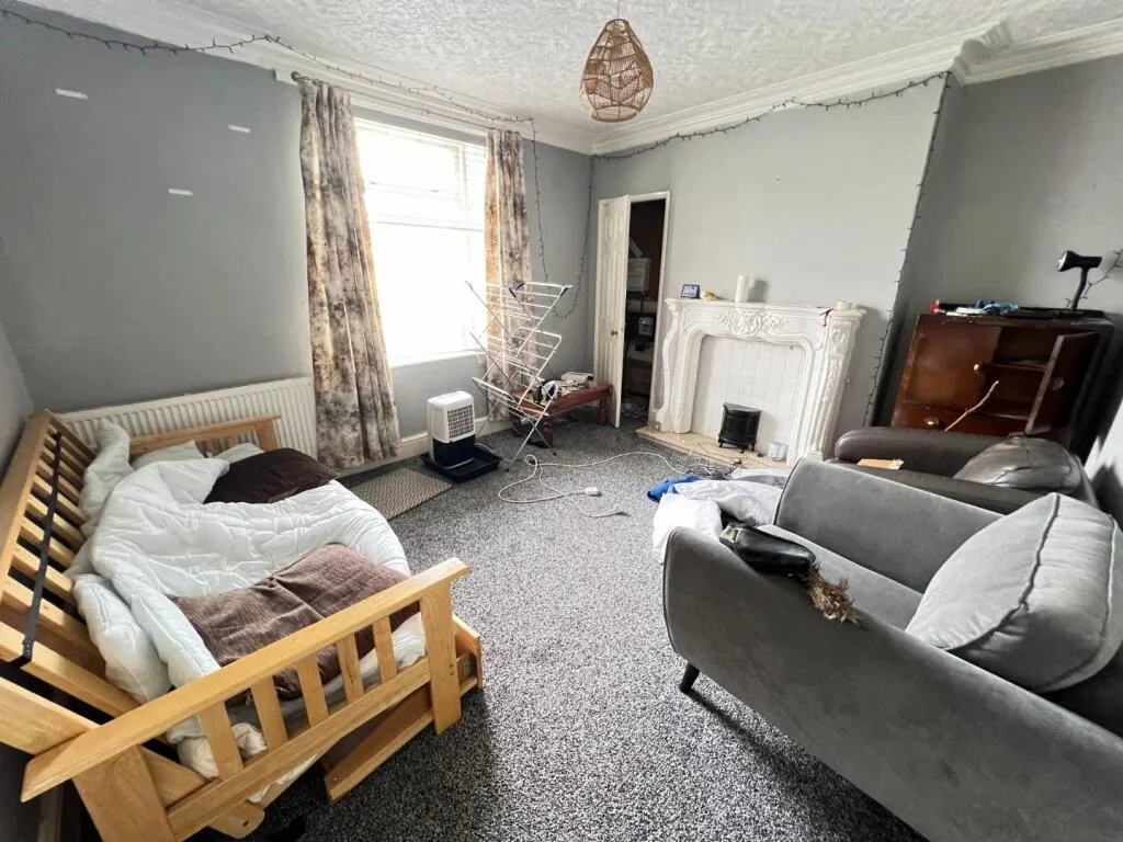 3 bed Terraced