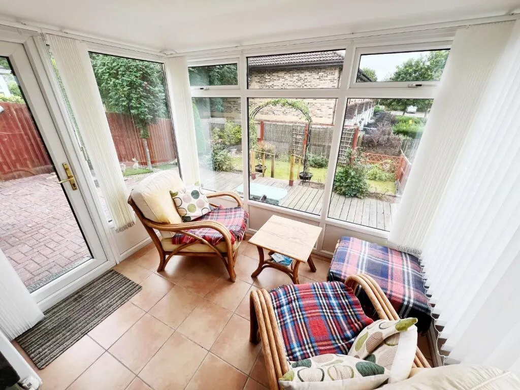 2 bed Semi-Detached Bungalow