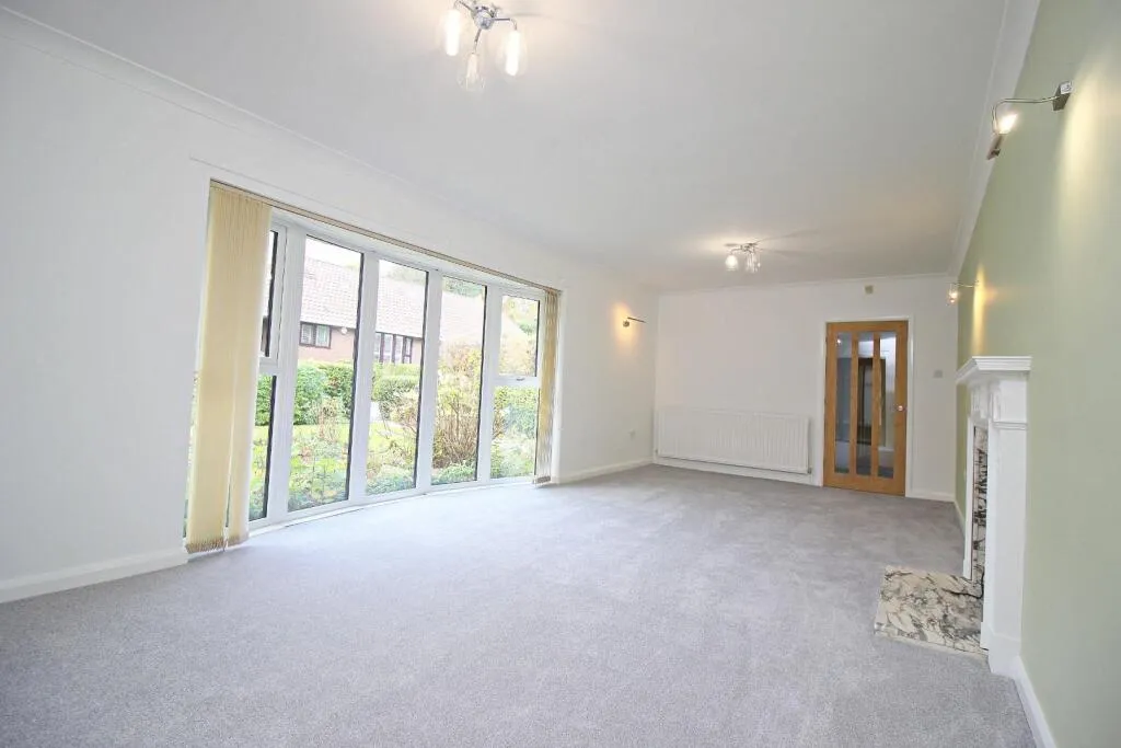 3 bed Detached Bungalow