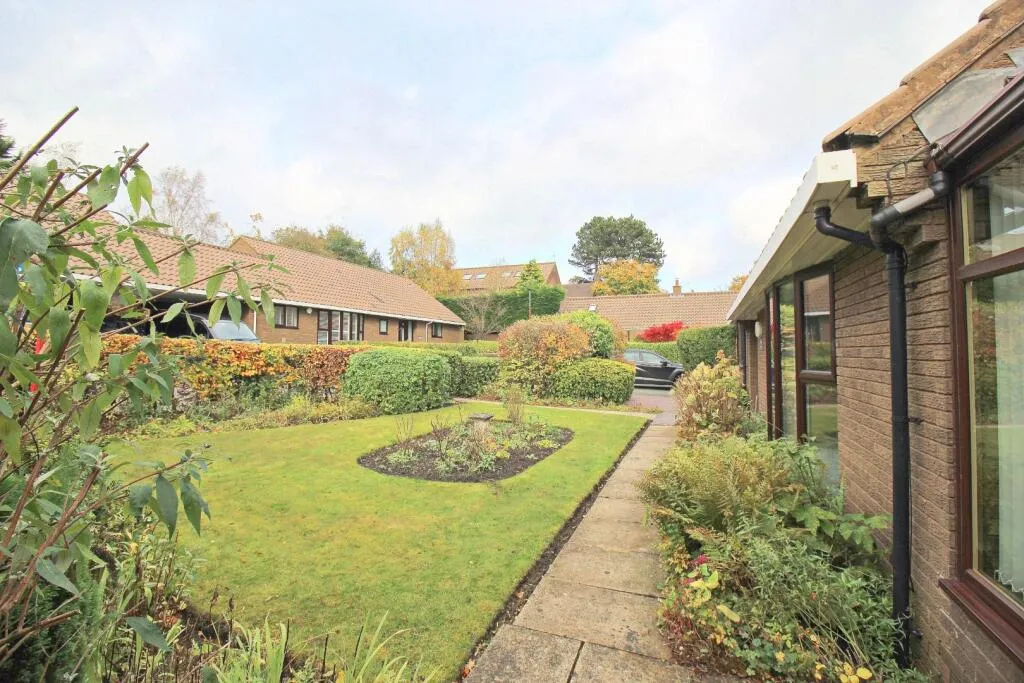 3 bed Detached Bungalow