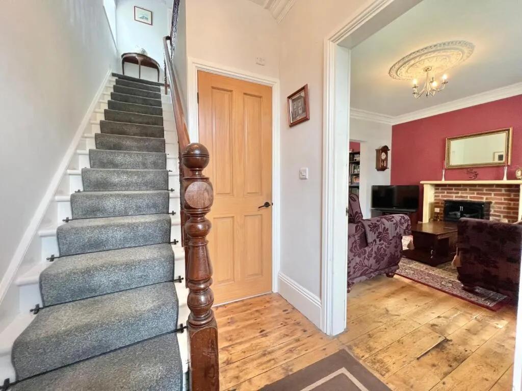3 bed Detached